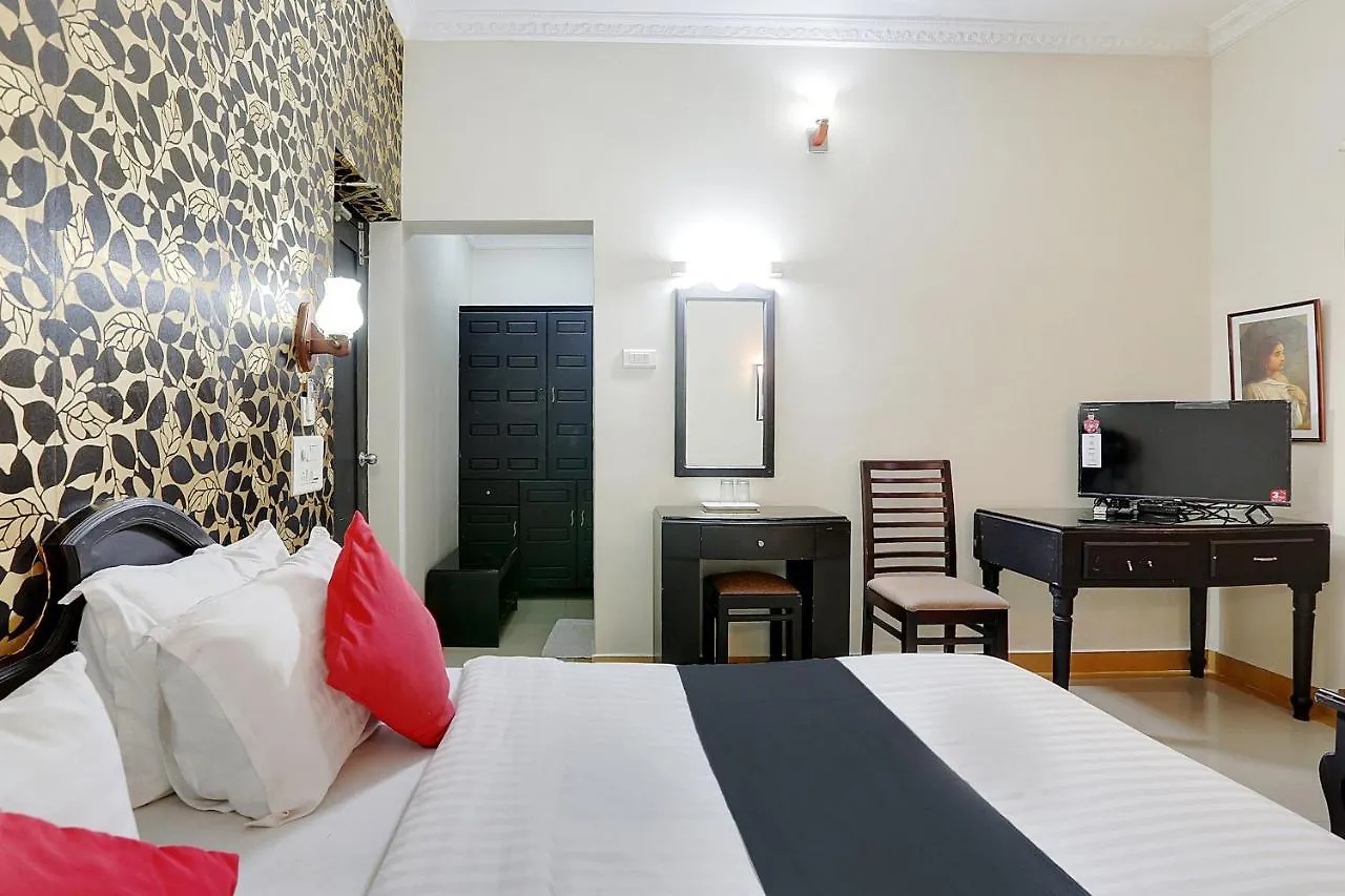 Hotel Capital O 46475 Gd International Redfort Nilambūr